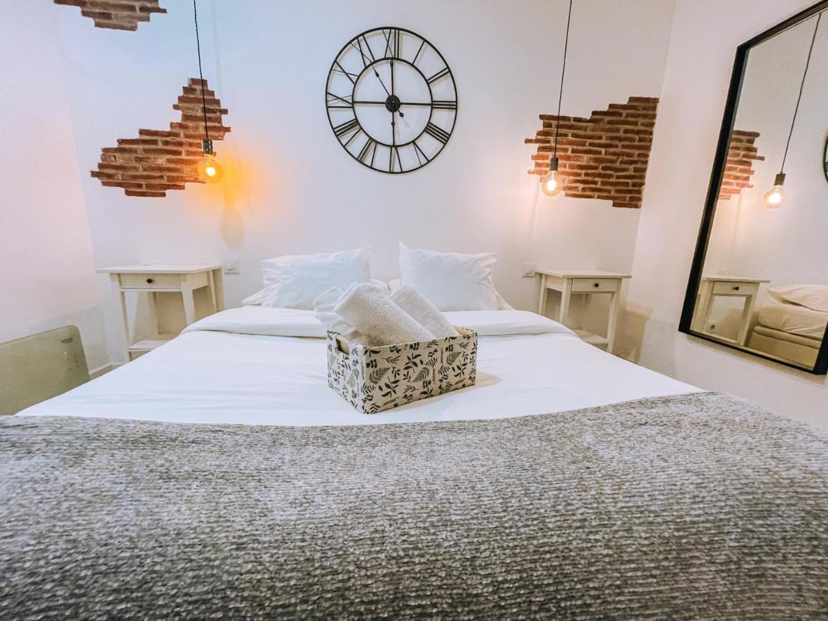 Fee4Me. Amazing Apartment In The Heart Of Lavapies Мадрид Екстериор снимка