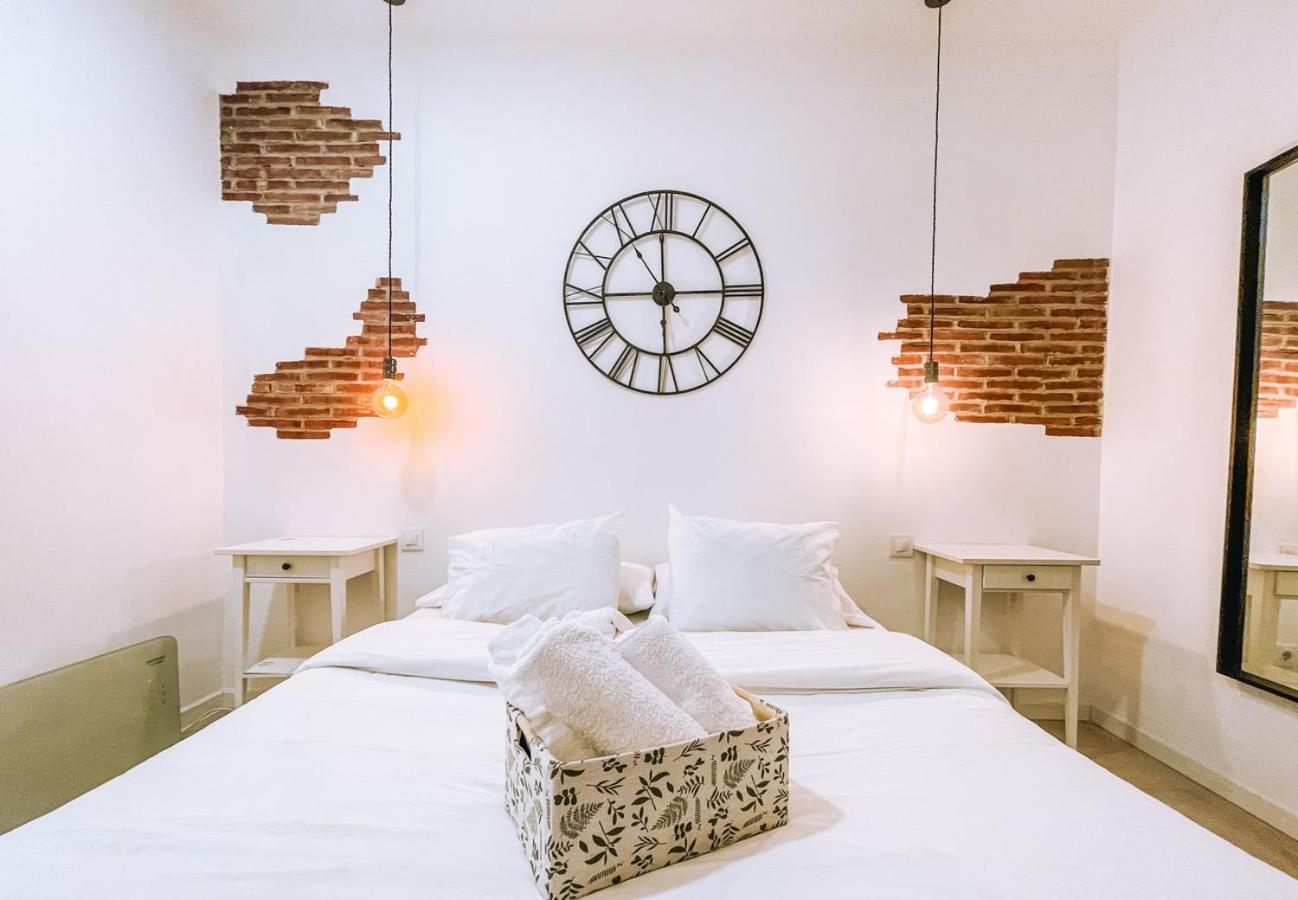 Fee4Me. Amazing Apartment In The Heart Of Lavapies Мадрид Екстериор снимка