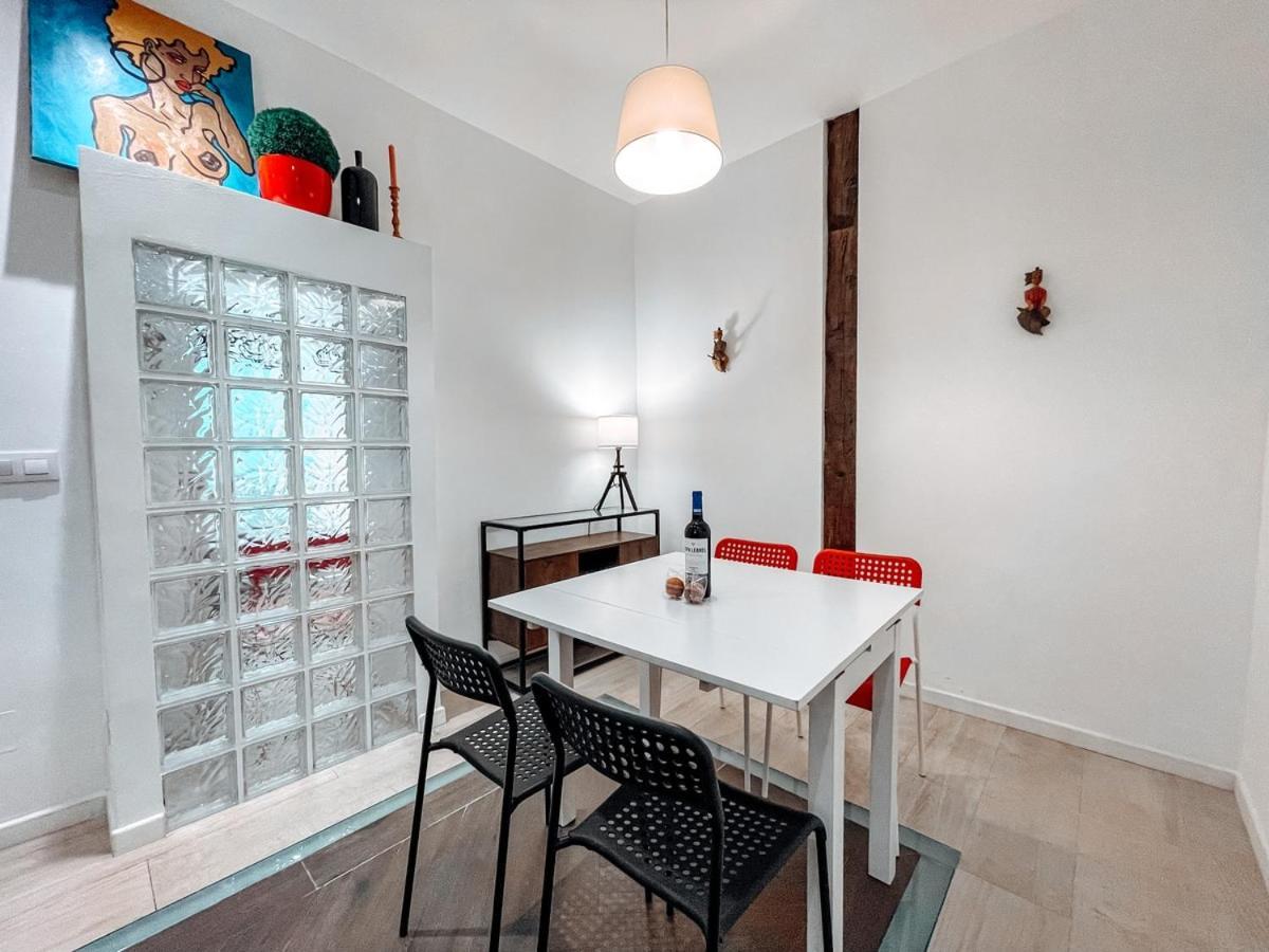 Fee4Me. Amazing Apartment In The Heart Of Lavapies Мадрид Екстериор снимка