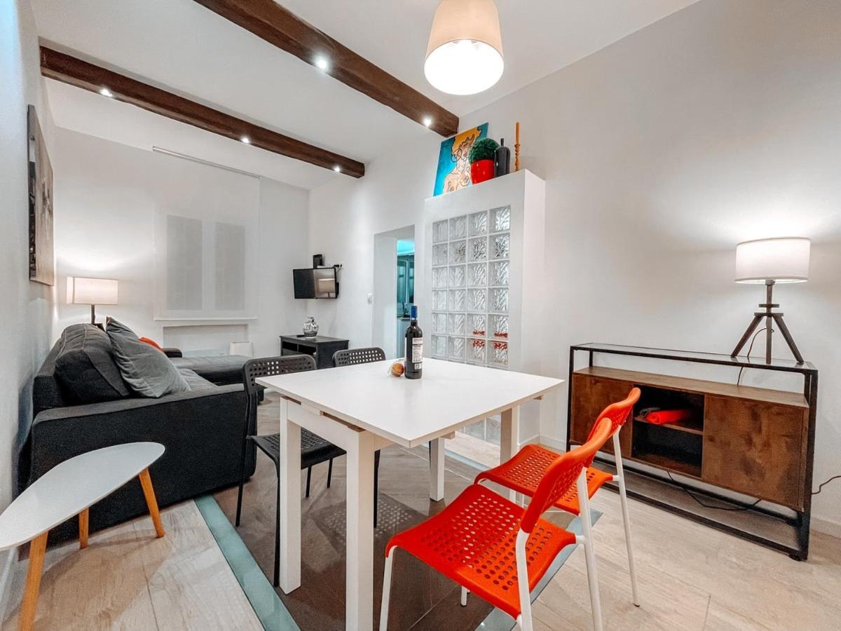 Fee4Me. Amazing Apartment In The Heart Of Lavapies Мадрид Екстериор снимка