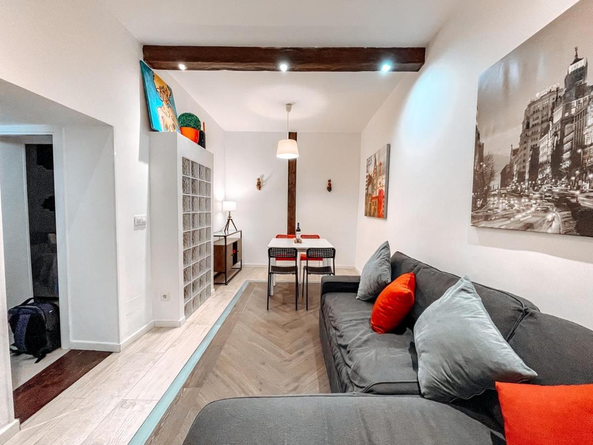 Fee4Me. Amazing Apartment In The Heart Of Lavapies Мадрид Екстериор снимка